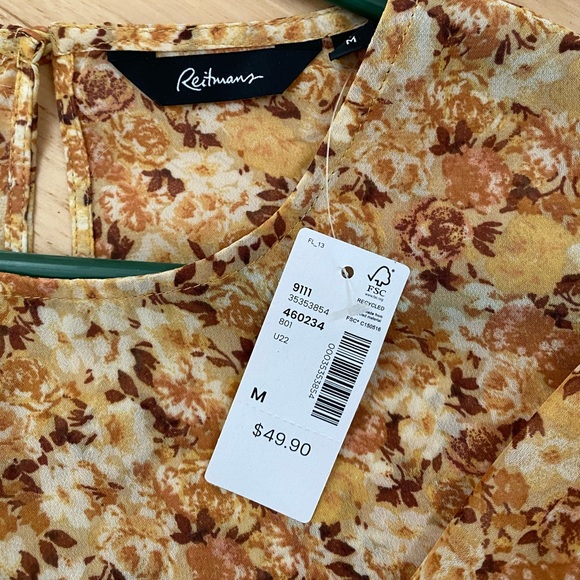 Women’s Floral Blouse Medium - Picture 2 of 2